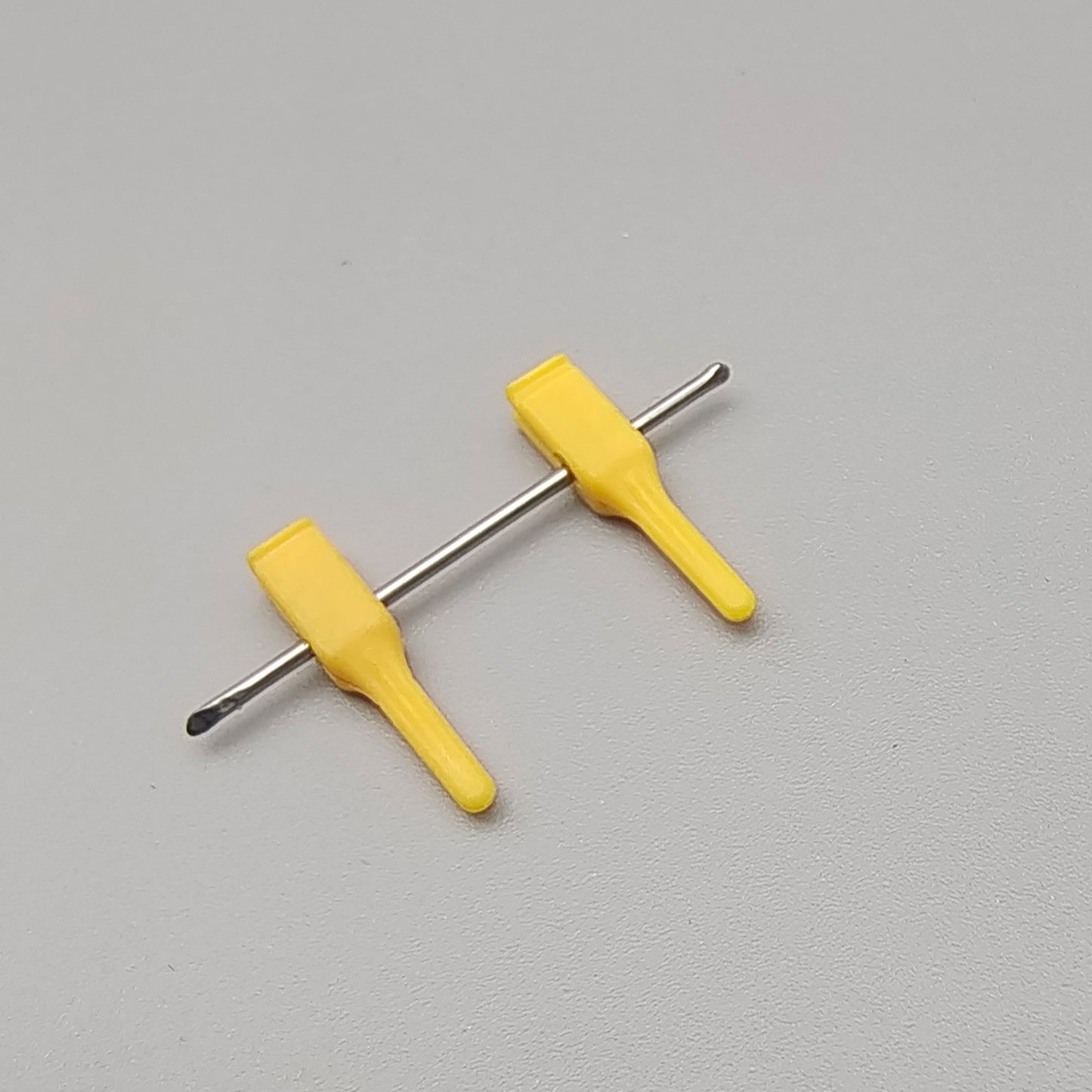 SZEMENTMD Microvascular Hemostatic Clips,Precision Tools for Safe And Controlled Surgical Hemostasis(Double Clips)(5pcs/Box Sale)